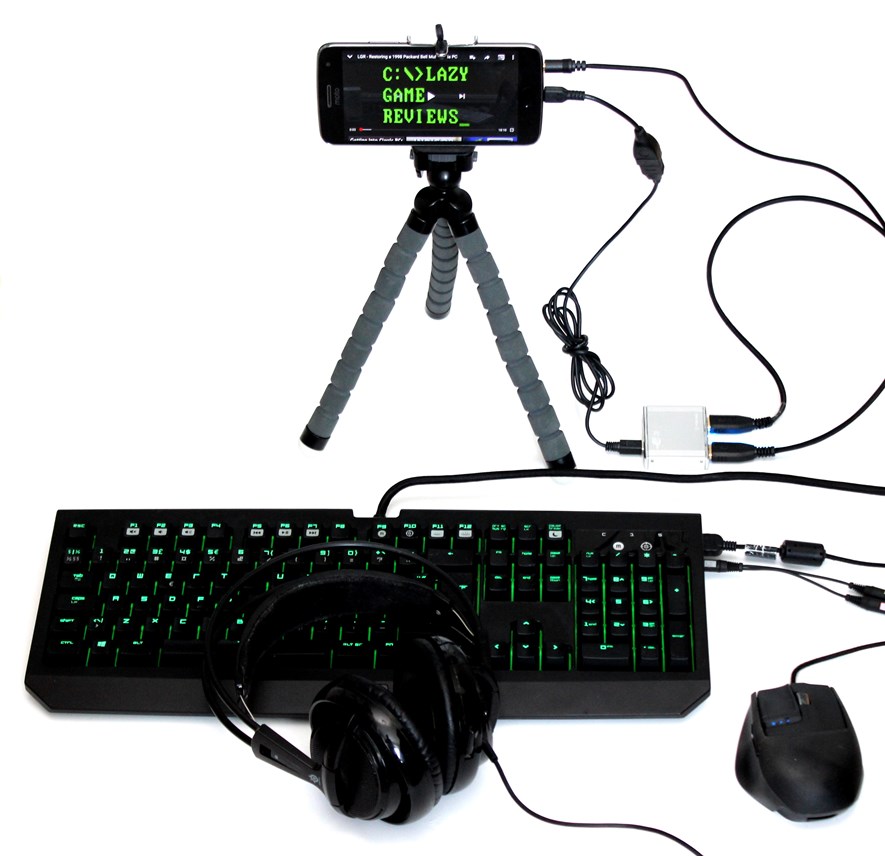 All set up: Mouse and keyboard connected using a USB hub, plus a headset connected using the keyboard passthrough audio cable.