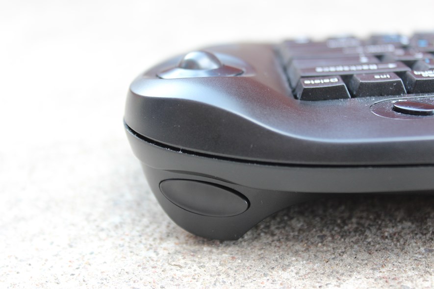 The shoulder-button style left mouse button...