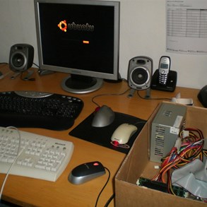 Trying out Ubuntu.
